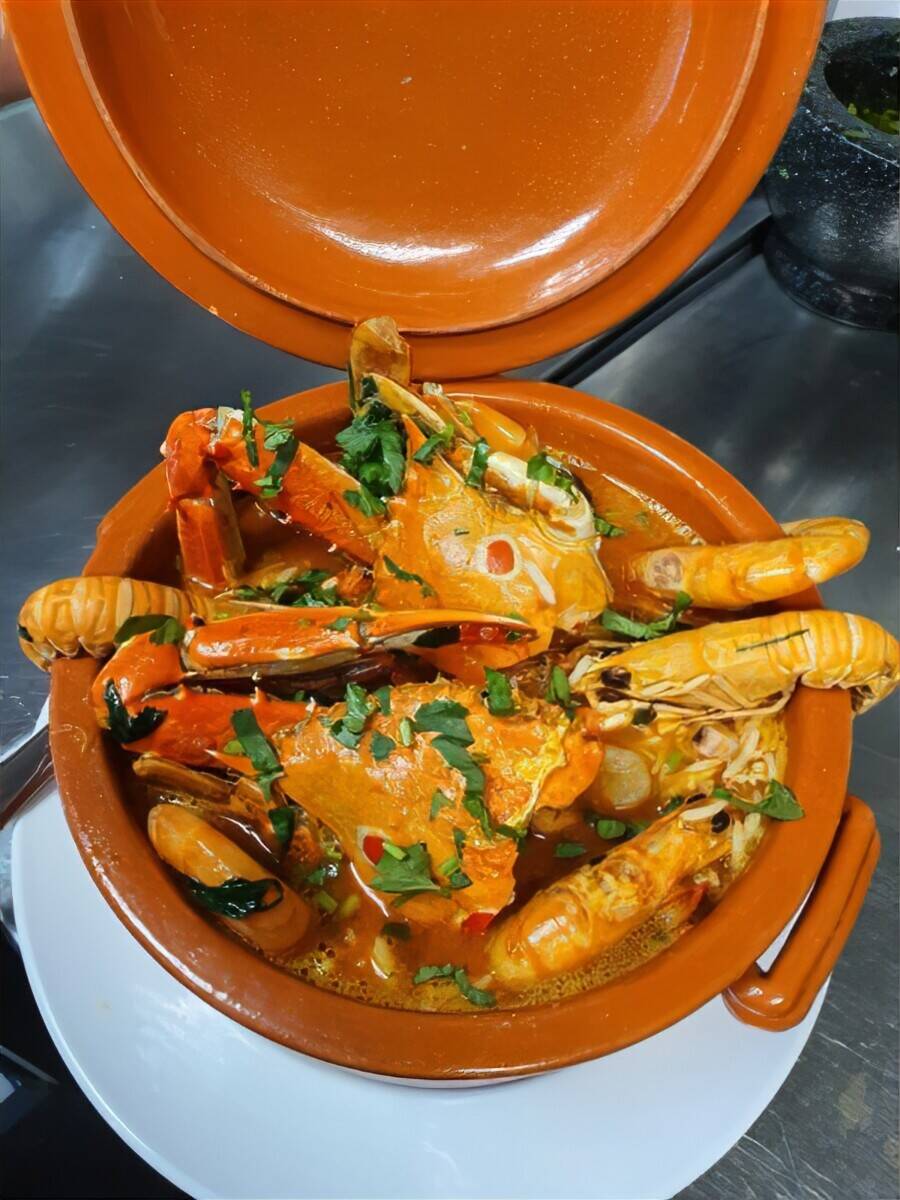 Delightful, Highly Rated Specialist Seafood Restaurant in Grantham