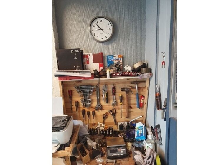 Highly rated jewellers business for sale