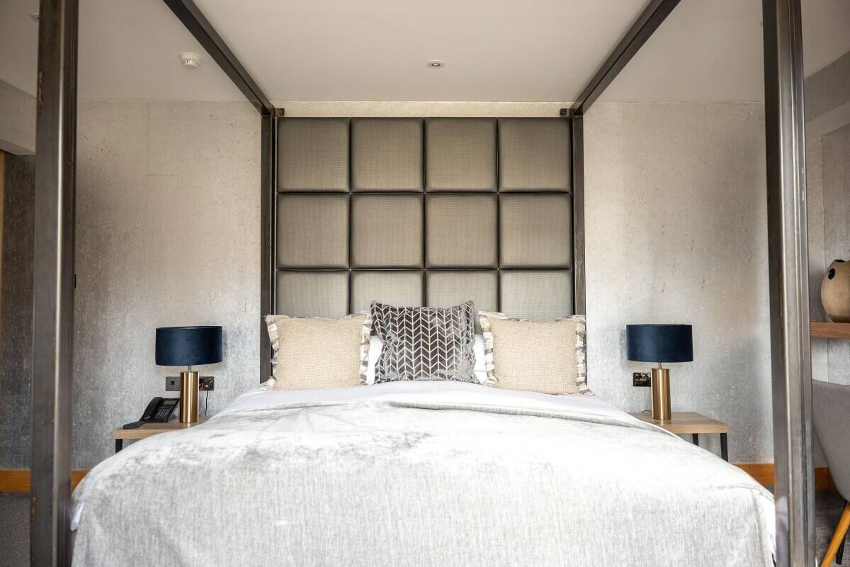 Outstanding Boutique Hotel Opportunity Photo 10