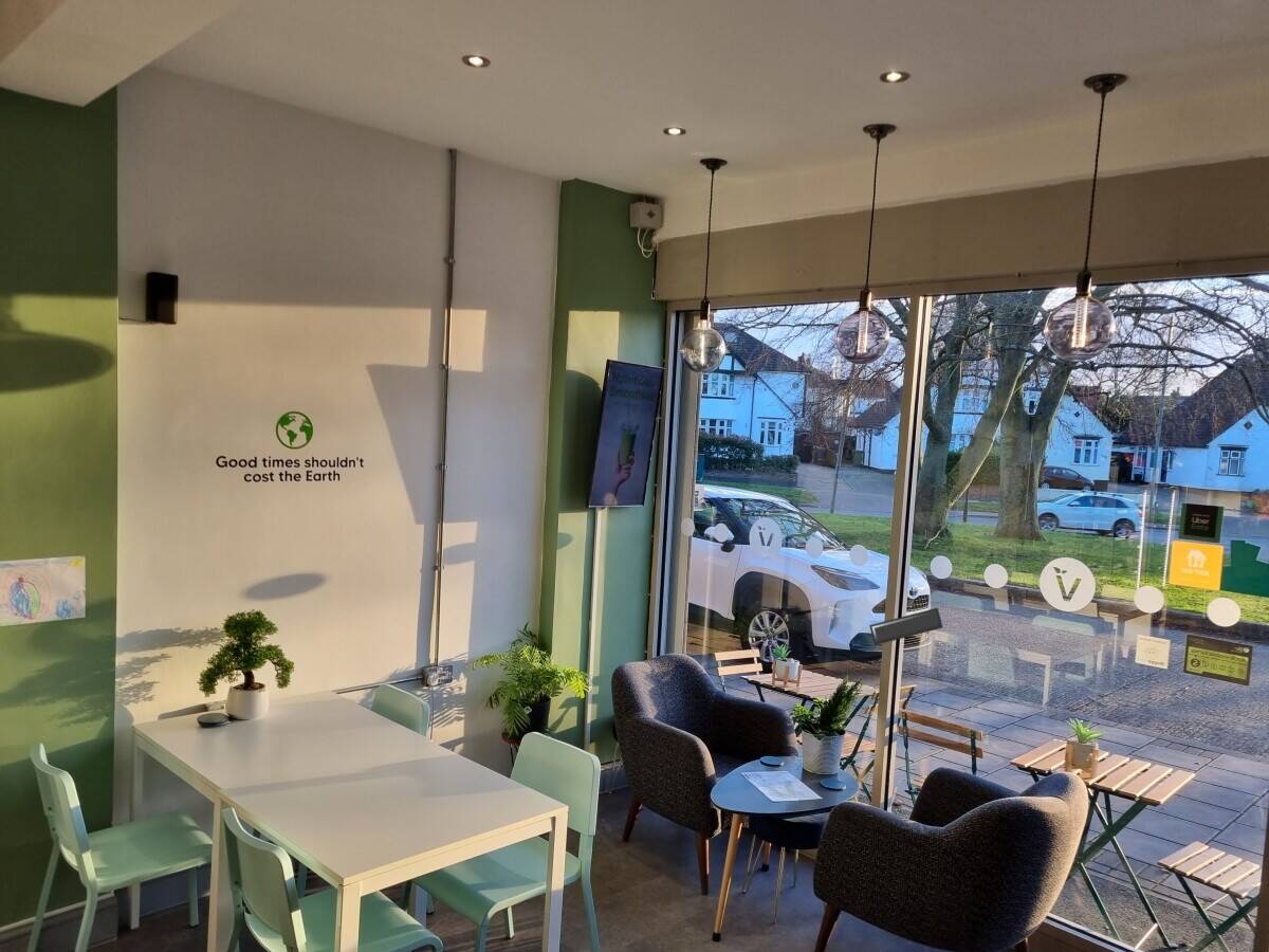 Established and Modern Coffee Shop and Cafe in Bromley, London Photo 10