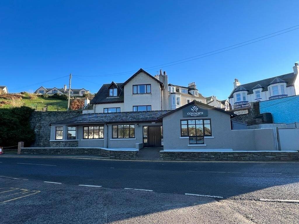 A superb coastal restaurant/development opportunity in sought after village (ref 1633)