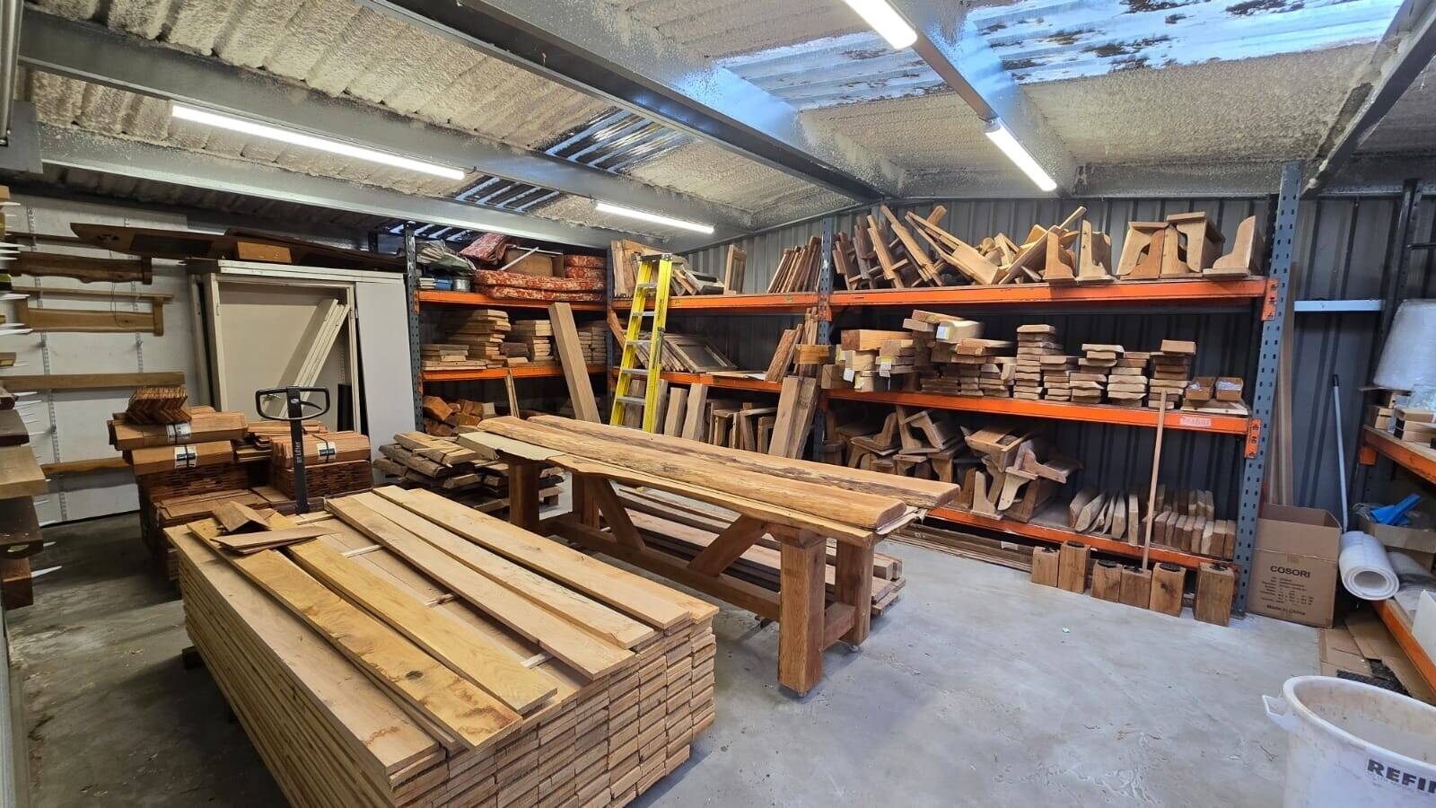 Oak Framed Structures and Construction Company in Swindon
