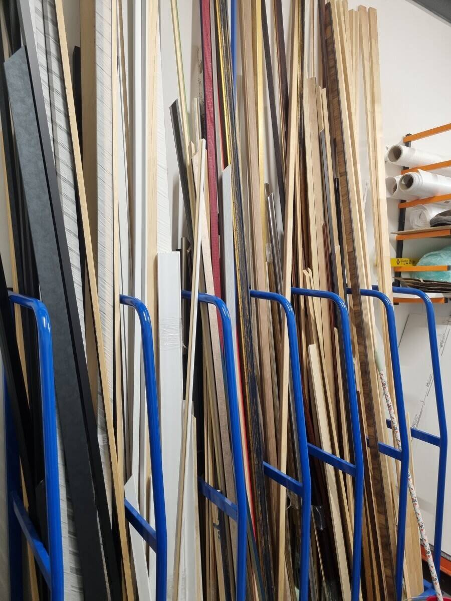 Picture framing business Retirement Sale Photo 10