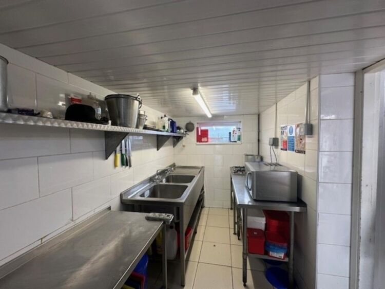 Leasehold Fish & Chip Takeaway Located In Pelsall, Walsall Photo 10