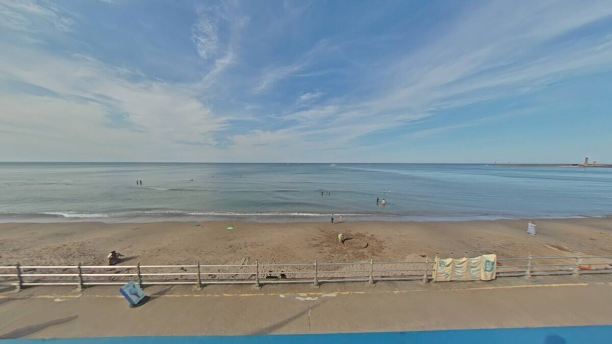 Price Reduced Beach Cafe & Gift Shop Container Unit (Separate) on Promenade in Whitby