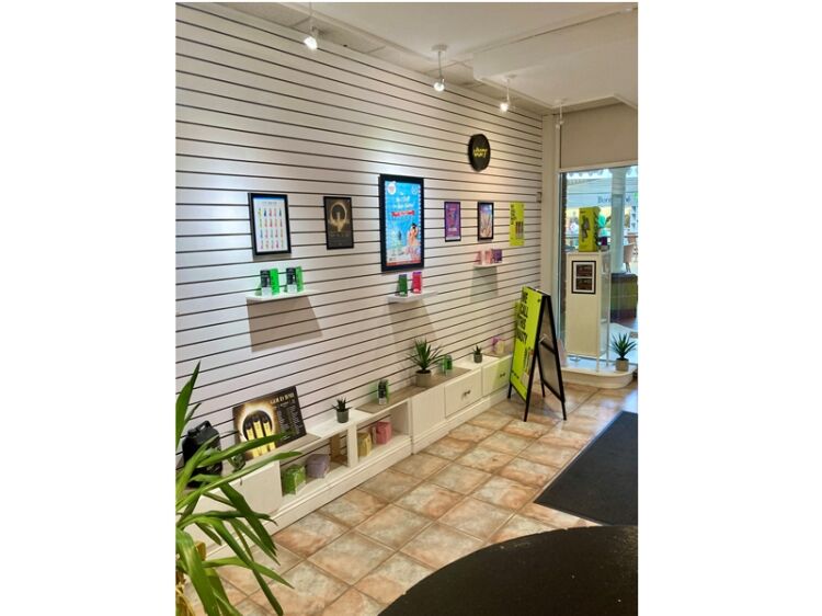 Popular & Growing Vape Store For Sale