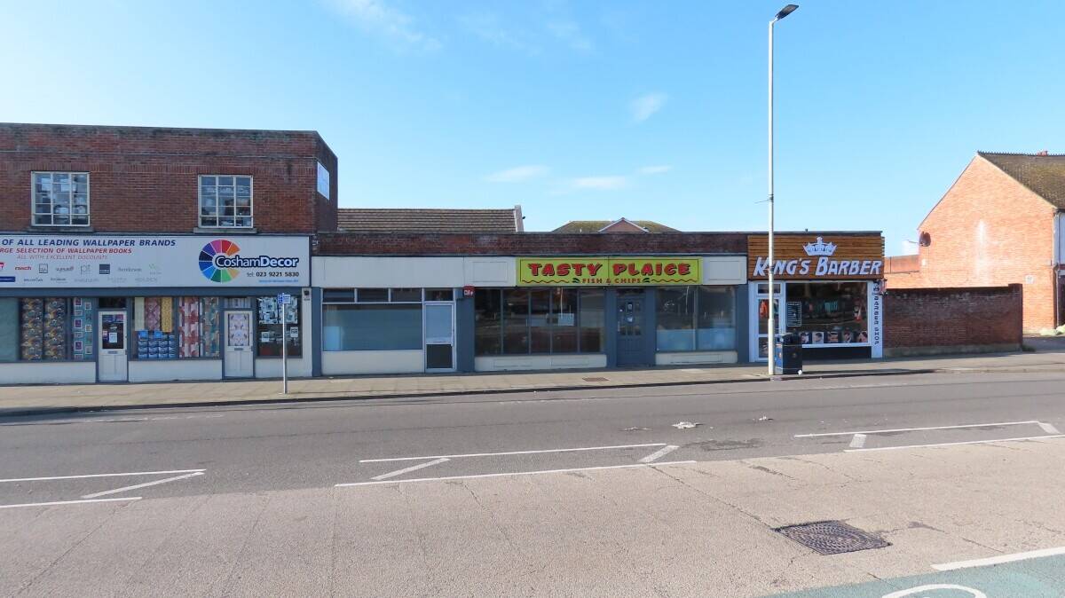 VERY HIGH PROFILE ESTABLISHED FISH AND CHIP BUSINESS FOR SALE IN COSHAM
