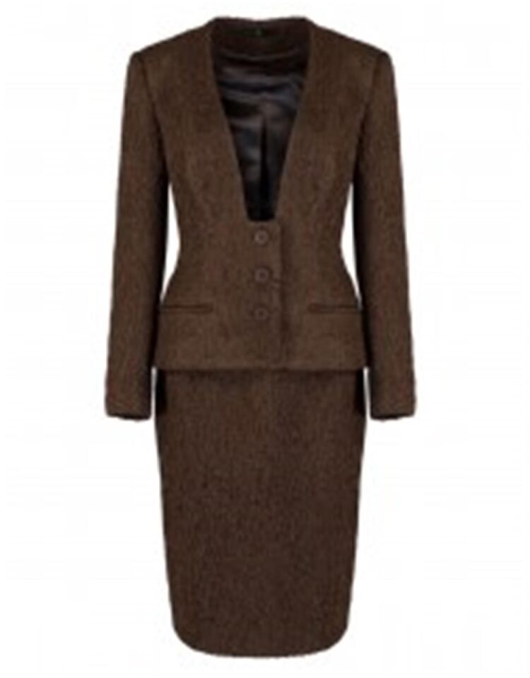 A PROVIDER OF BESPOKE CLOTHING SERVICES Photo 10