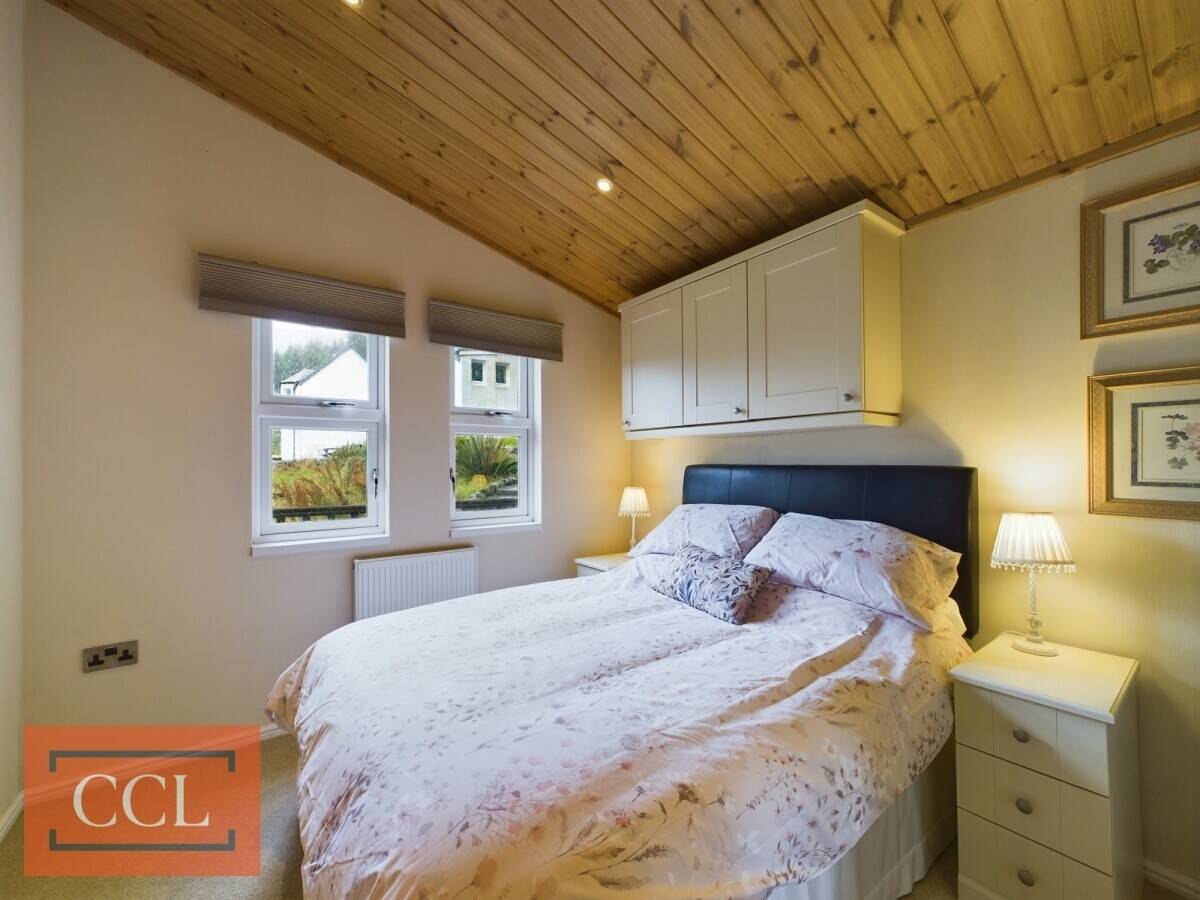 Historic Country Inn with 8 Letting Rooms Photo 10