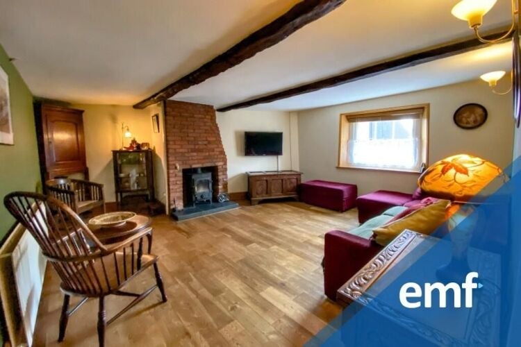 NEW PRICE > Freehold Commercial & Residential Investment