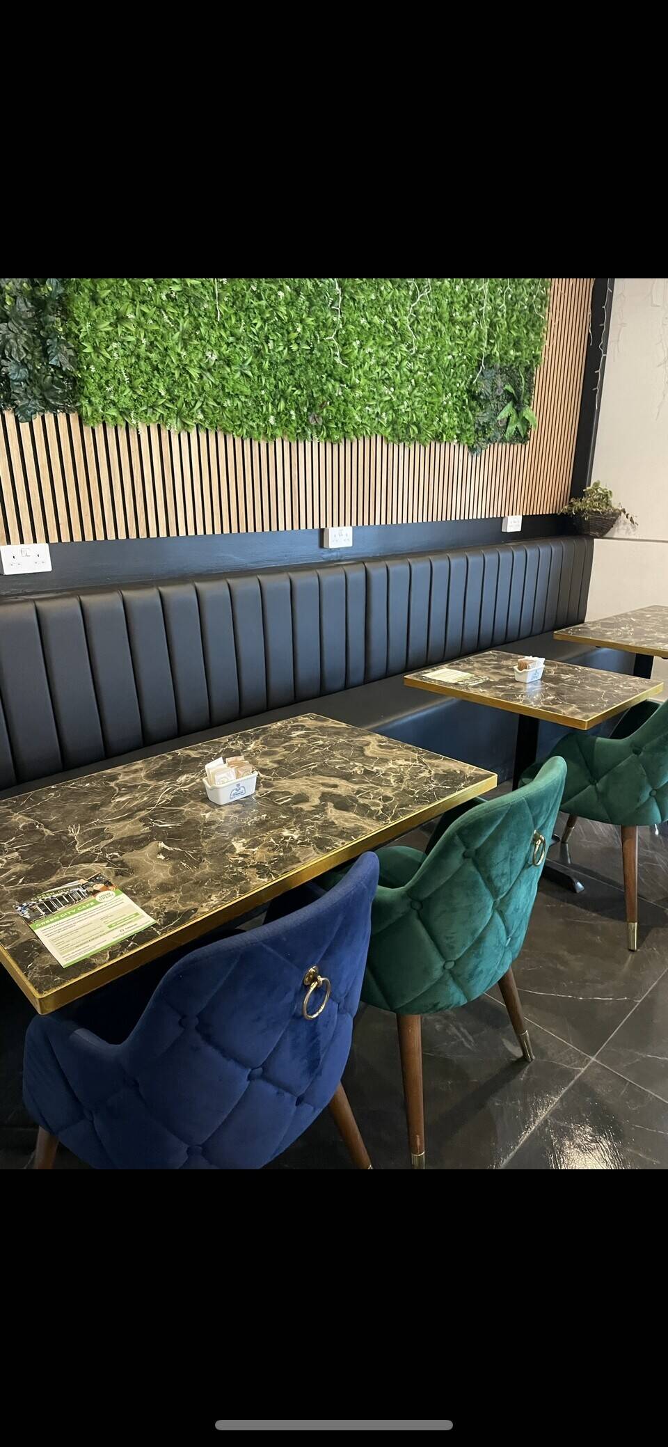 Established Cafe and Restaurant in Bletchley Photo 10