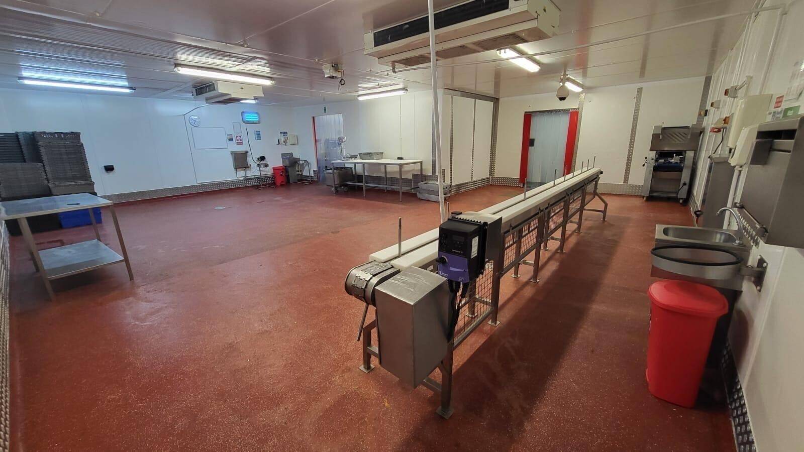 Chicken cutting Plant for Sale in West Bromwich
