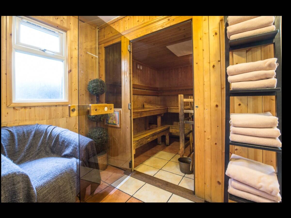 Massage Salon in Kilburn London