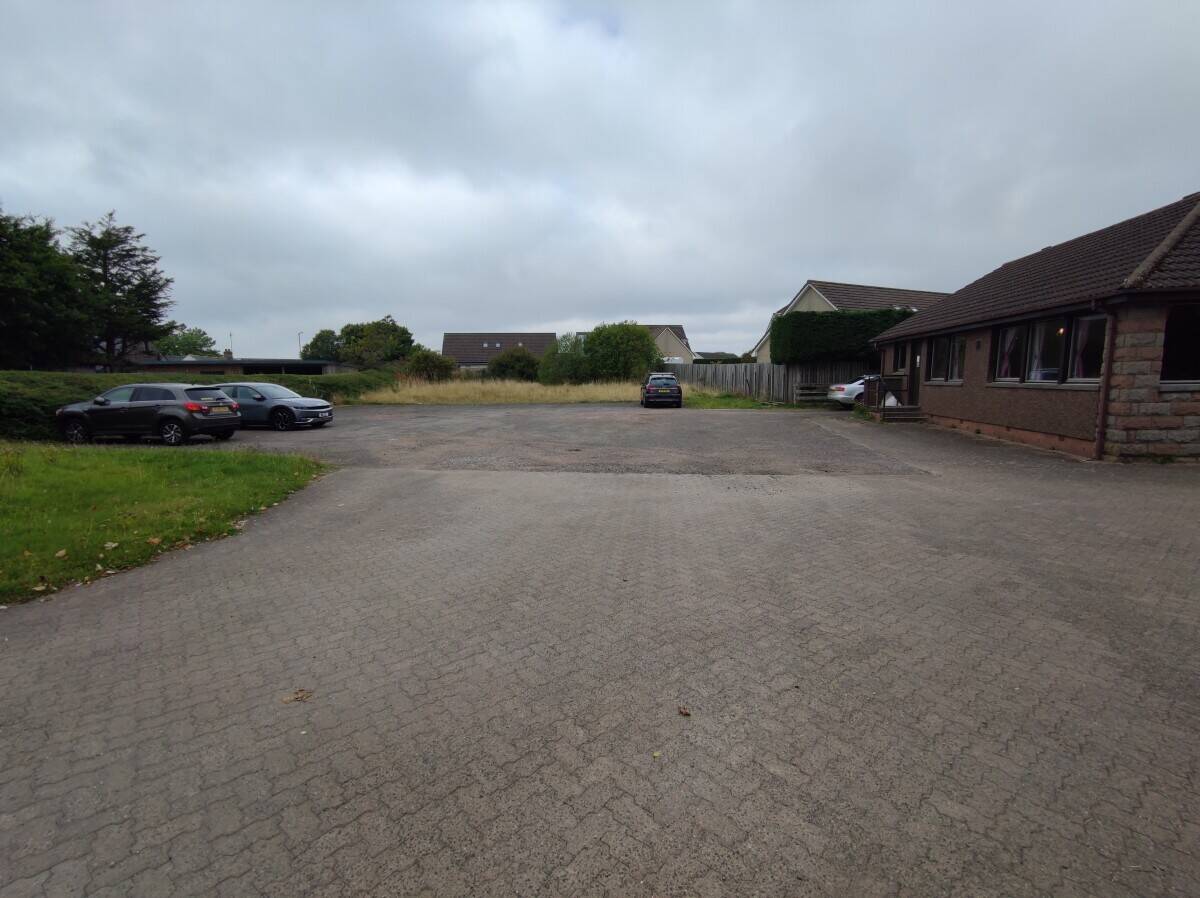 Fantastic Opportunity to Operate a Fully Fitted Restaurant