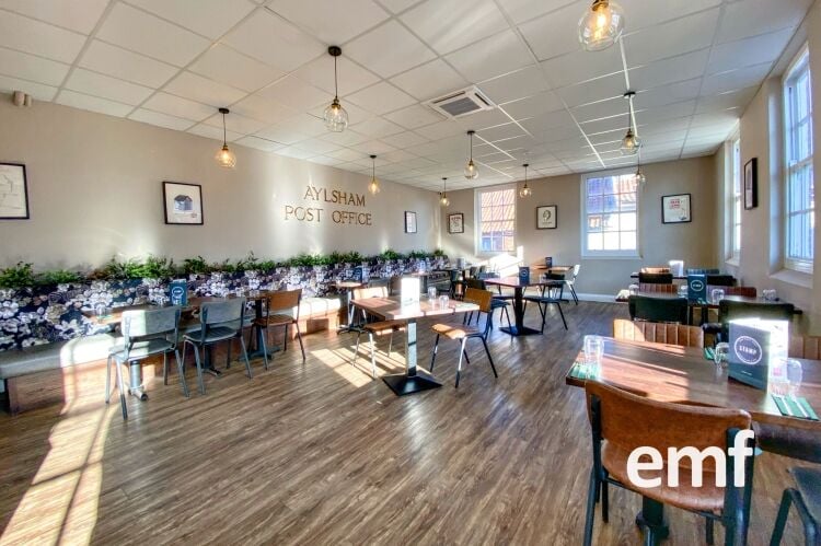 Pizza Restaurant, Bar & Takeaway