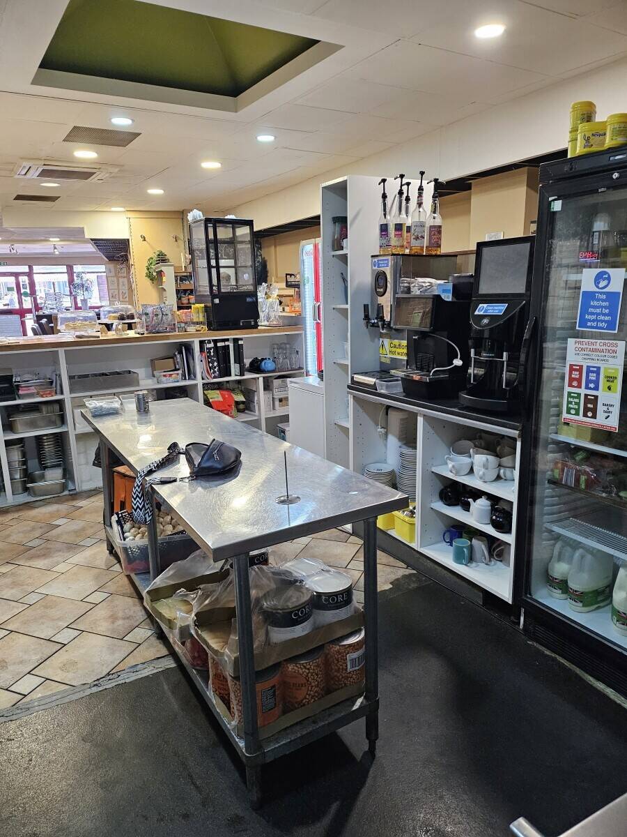 Cafe for sale Arnold Nottinghamshire Photo 10