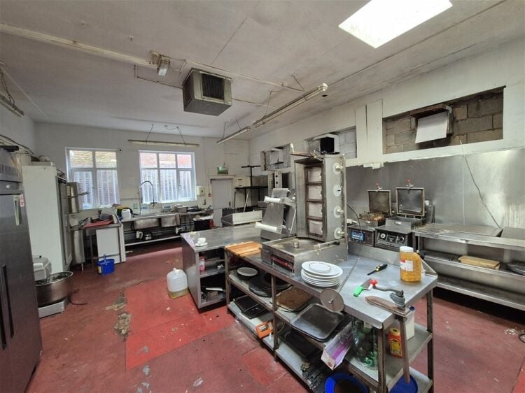 Hot Food Take Away For Sale in Newcastle Under Lyme Photo 10