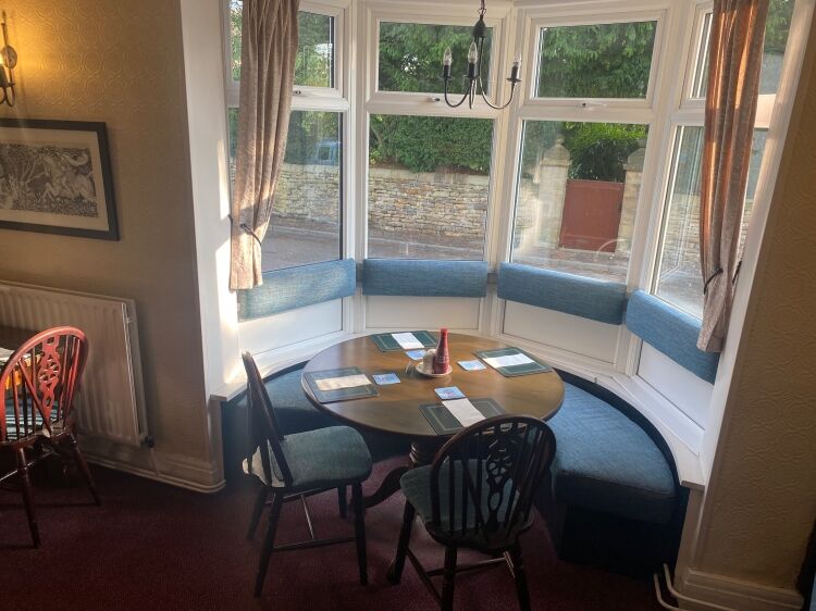 CHARMING DERBYSHIRE PUB AND RESTAURANT Photo 10