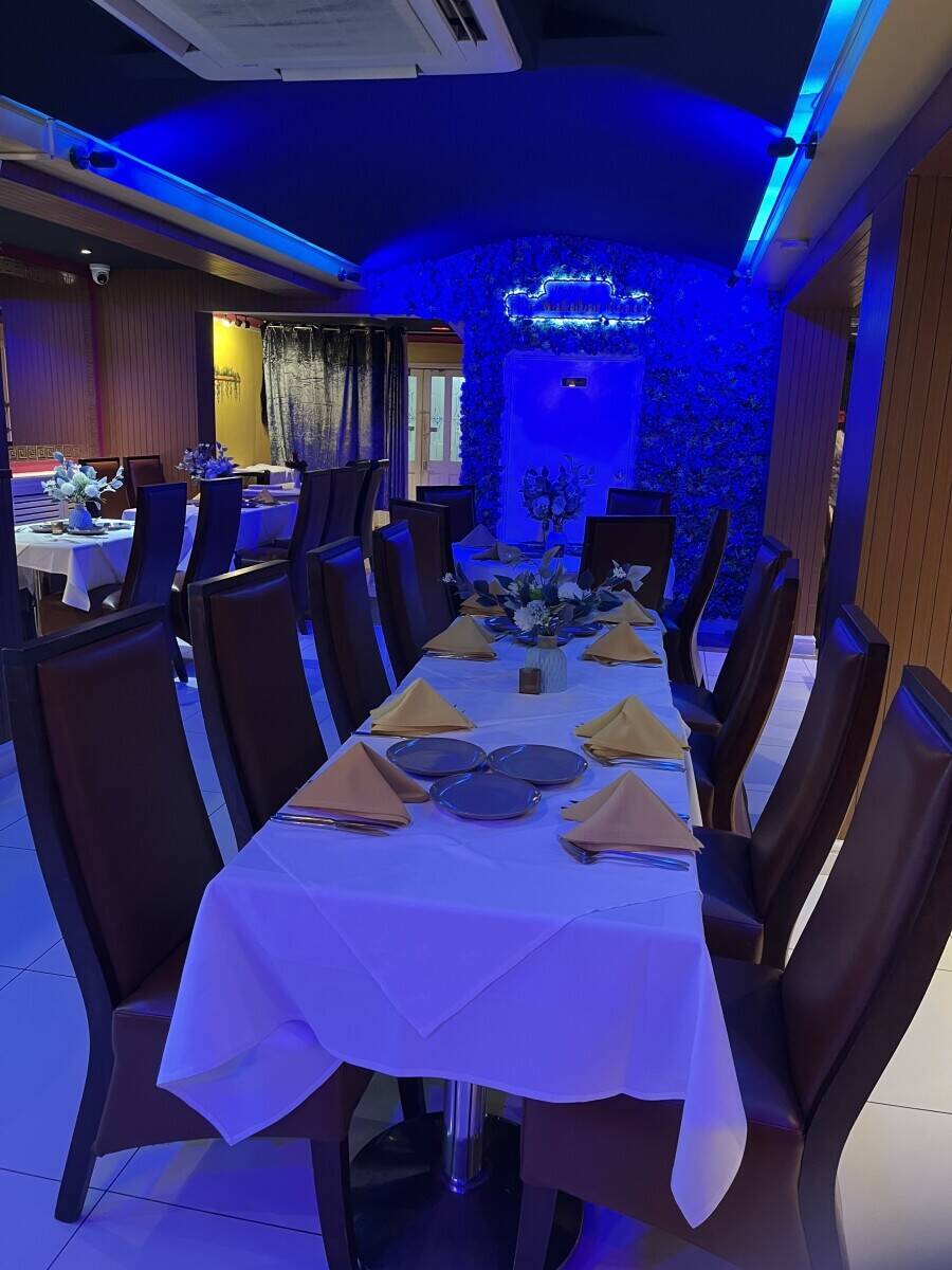 Fine Indian restaurant for sale in caterham Photo 10