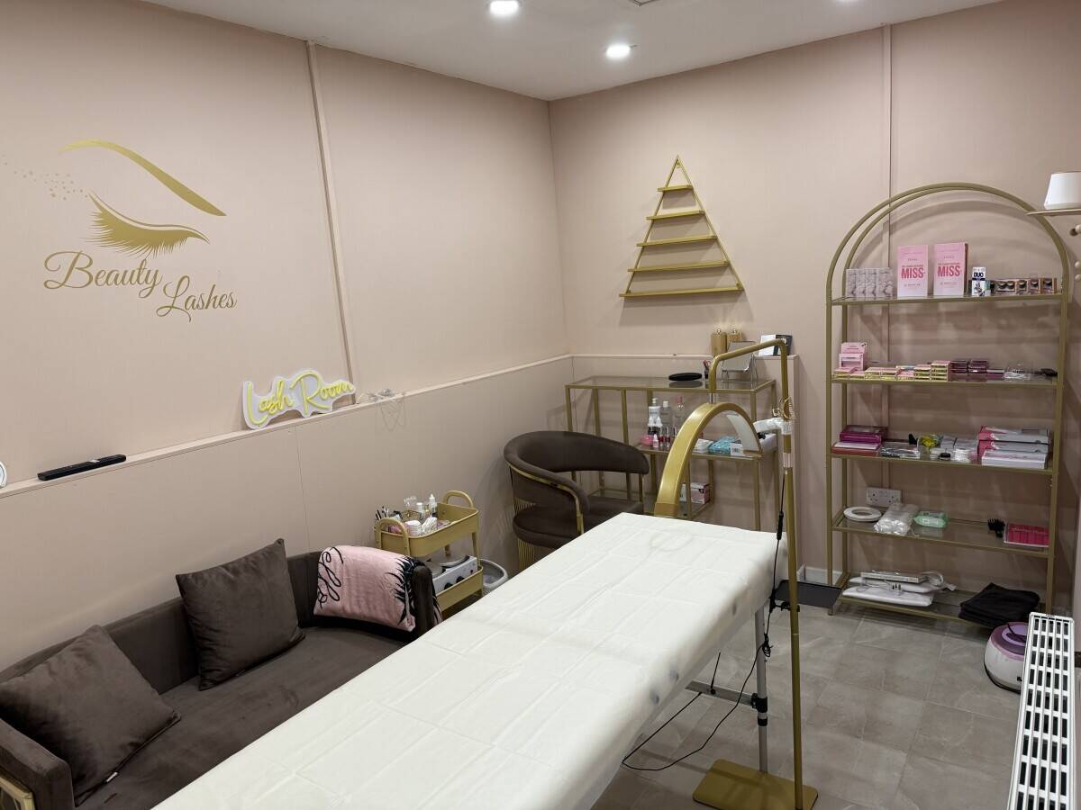 Nails &  Beauty for sale In Liverpool Photo 10