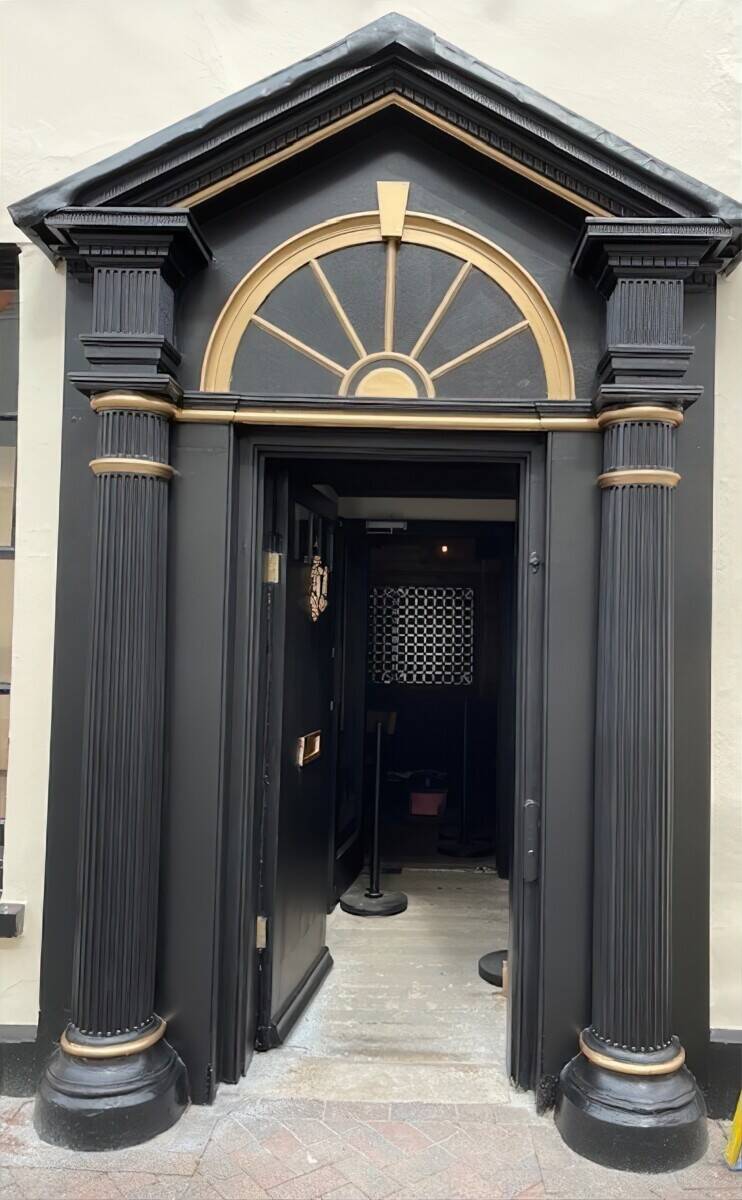 Restaurant in Prime Location Poole, Dorset Near Quay Photo 10