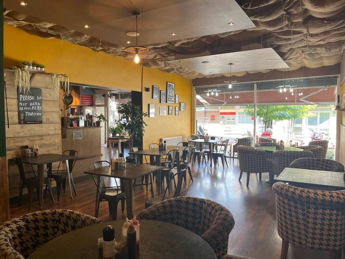 Coffee shop Photo 10