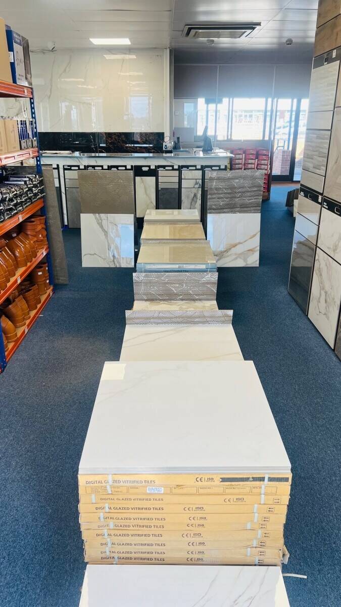 Bathoom & Tile retailer for sale Photo 10