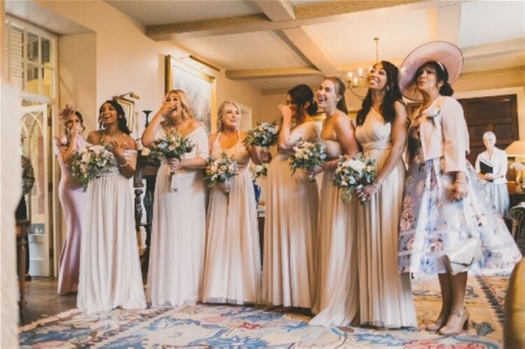 E-COMMERCE AWARD-WINNING GLOBAL BRIDAL BRAND Photo 10