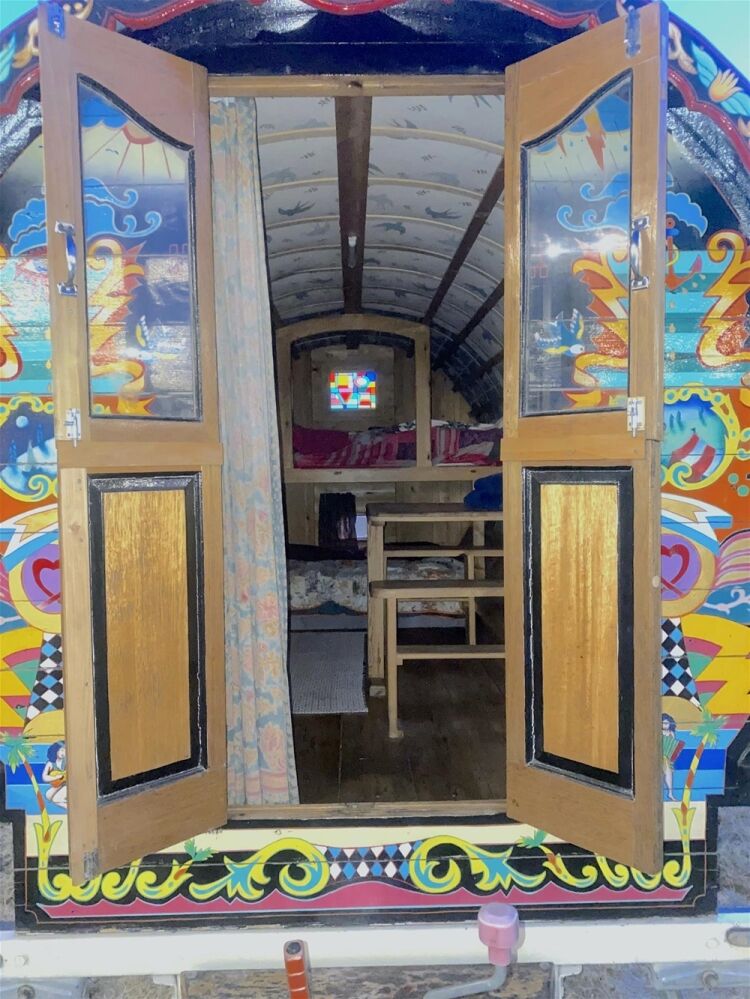 GYPSY BOWTOP CARAVAN RENTAL COMPANY