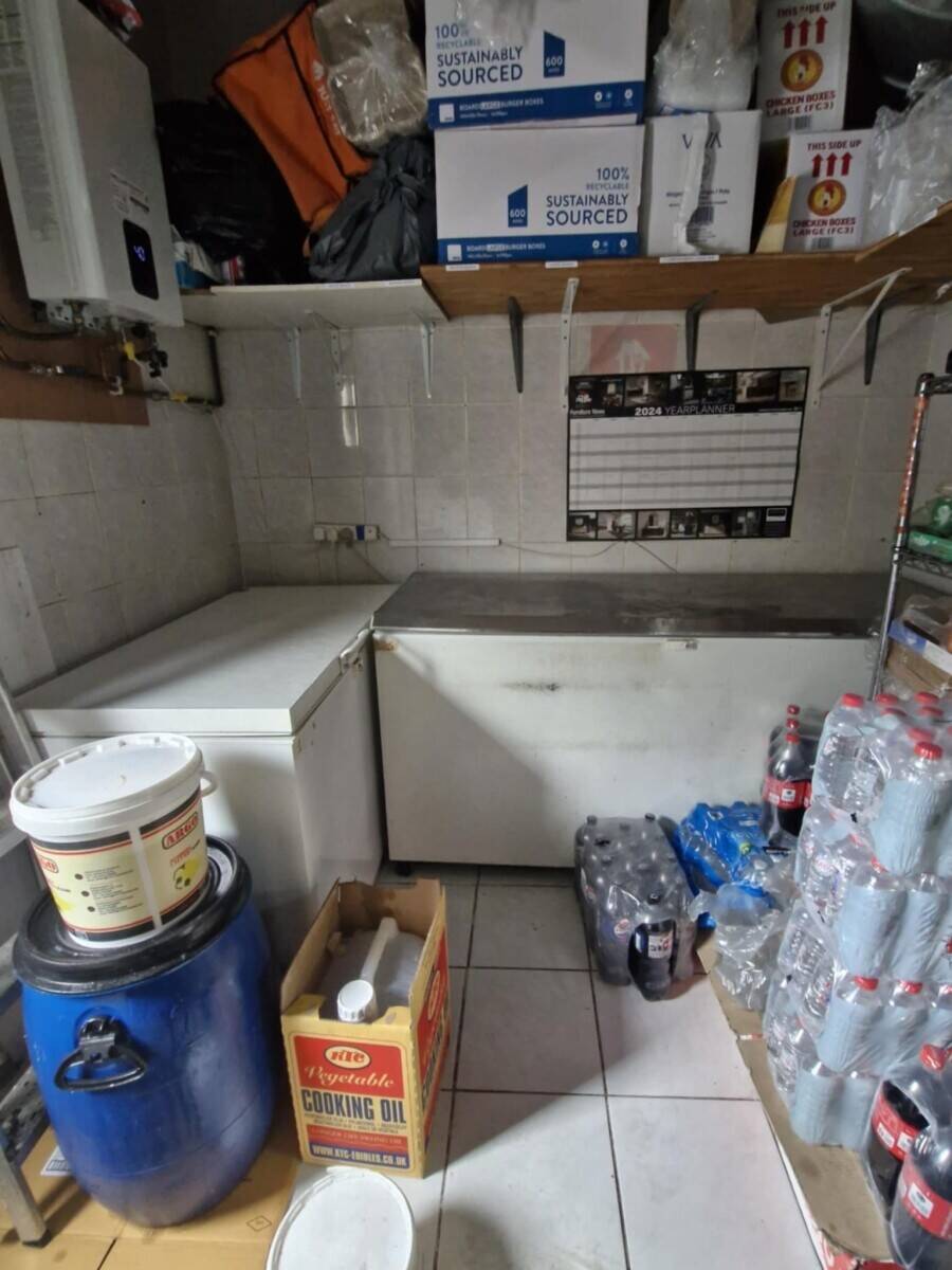 Pizza & Kebab Shop For Sale in Bristol