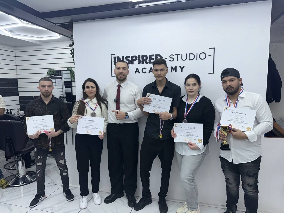 Beginner Barber Academy