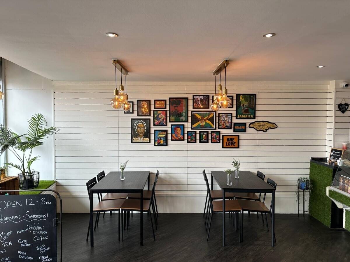 Caribbean Business/Cafe for sale in Hackenthorpe,Sheffield Photo 10