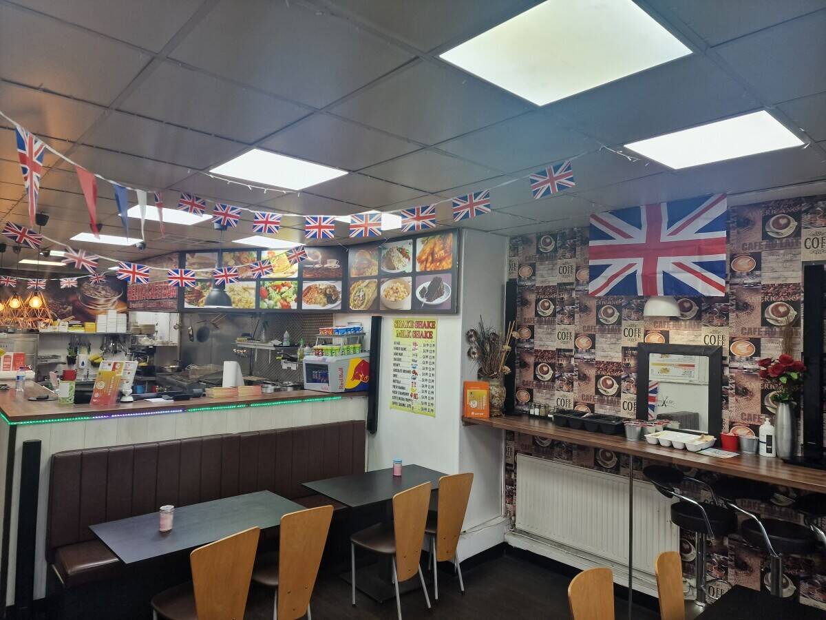English breakfast cafe bar  Photo 9