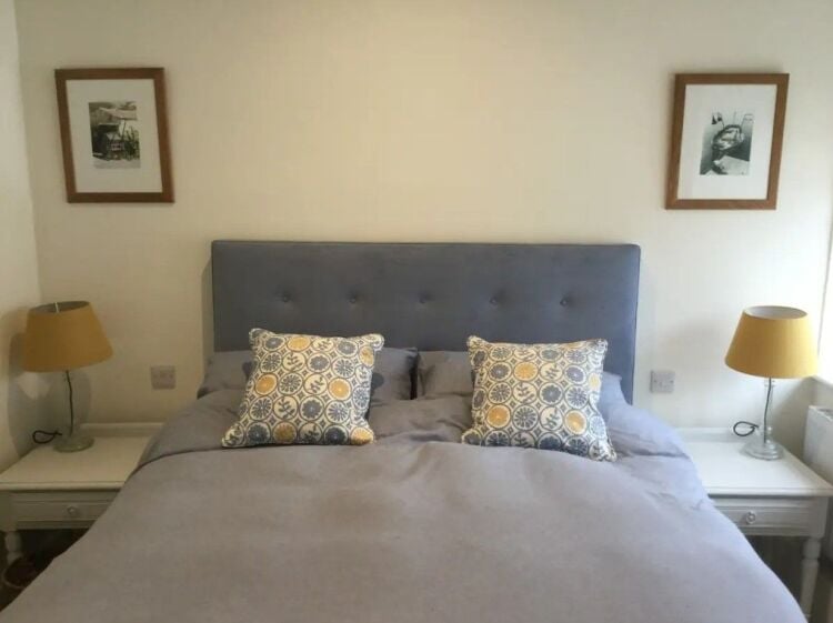 HOLIDAY LETTING ACCOMMODATION/RESIDENTIAL INVESTMENT PROPERTY OPPORTUNITY