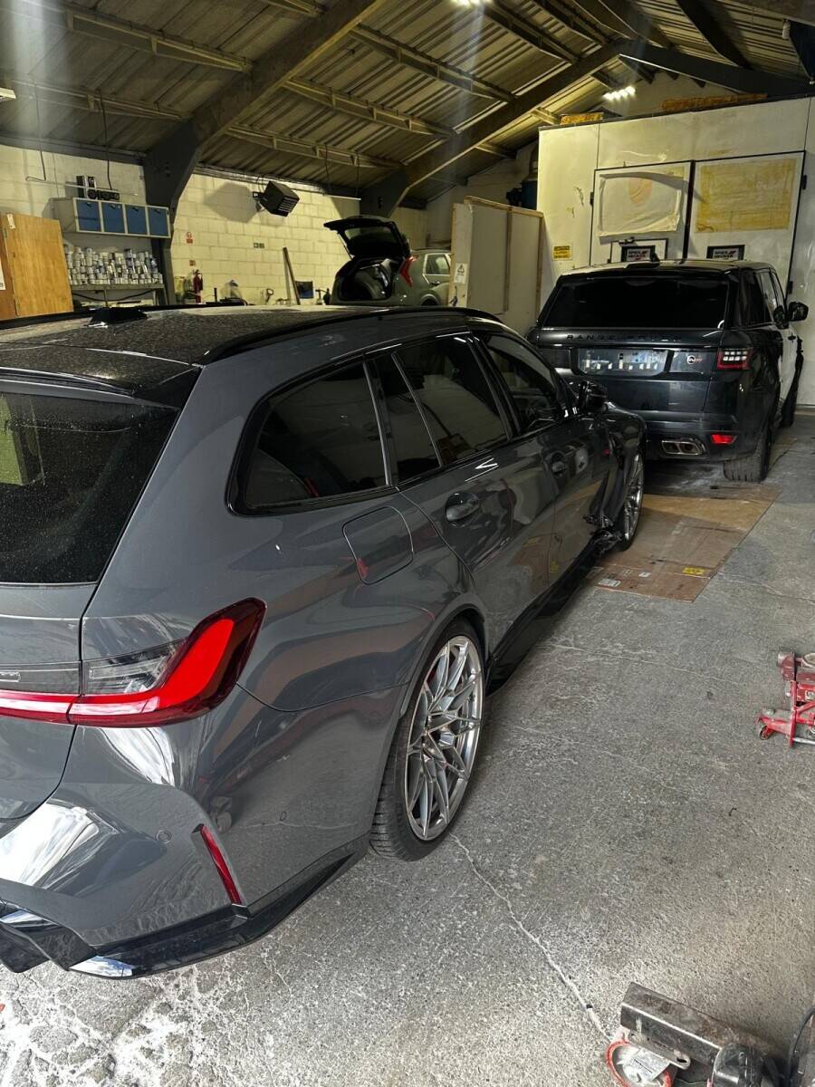 Established Vehicle Body Shop for Rent or Sale