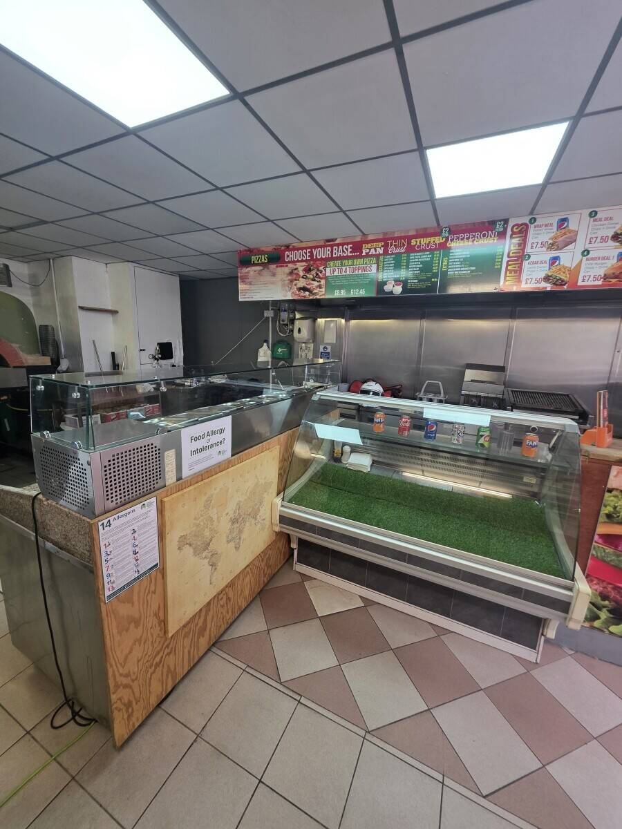 Pizza shop for sale in Portsmouth, Hampshire. Photo 11