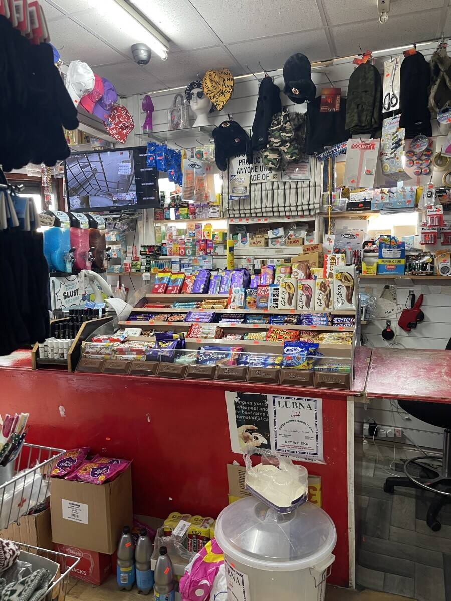 Convenience & Grocery store for sale Photo 11