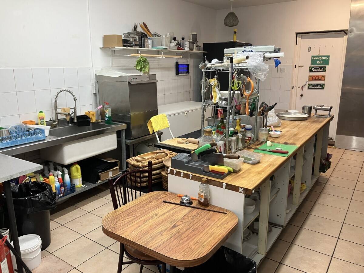 Centra Asian Restaurant for Sale in Welling, Greater London Zone 4 Photo 9