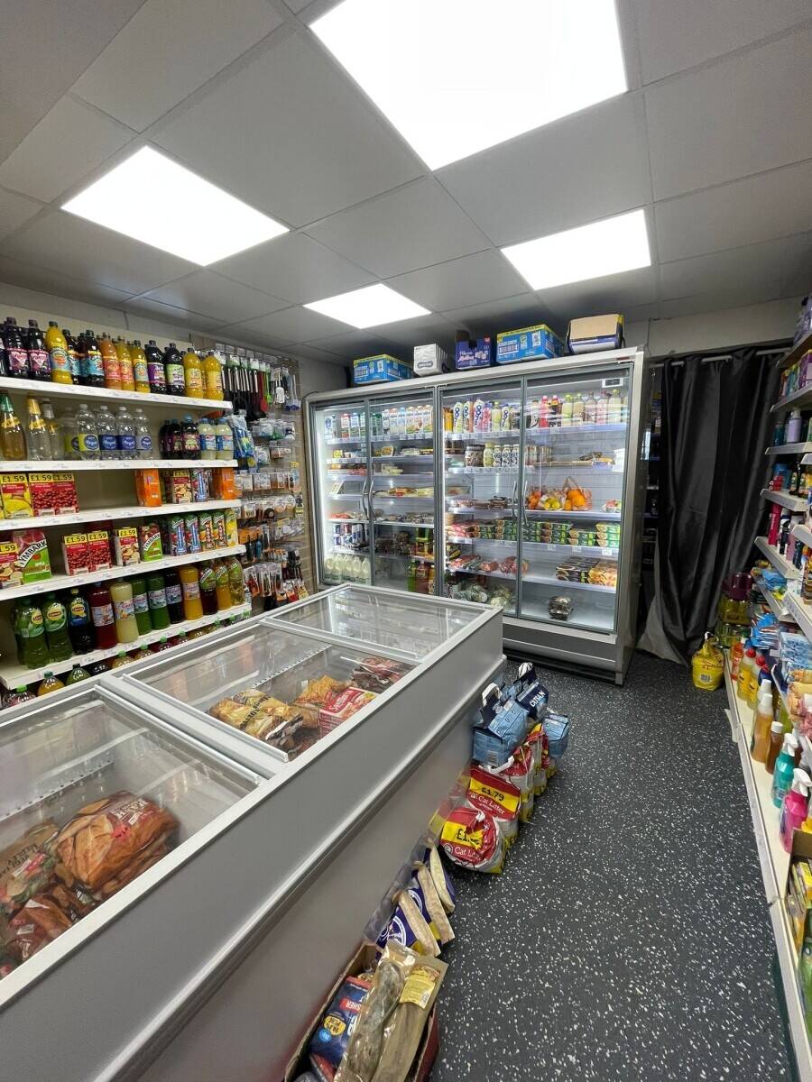 Convenience Stores  for Sale in Great Yarmouth  & 3BhK House