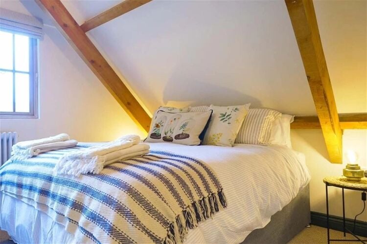 Historic Riverside Thatched Inn Reimagined as a Private Retreat For Sale in Tiverton