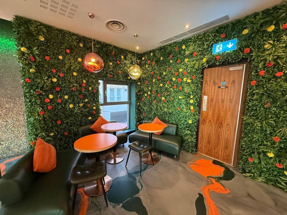 Immaculately presented restaurant & bar in Edinburgh (ref 1722) Photo 10