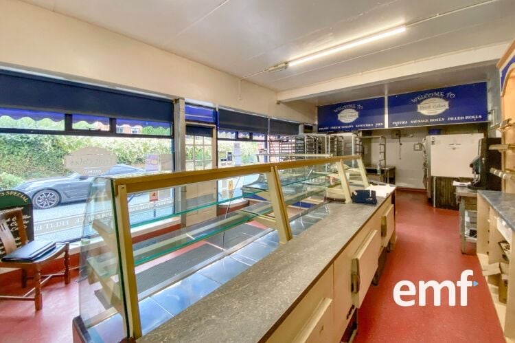 NEW PRICE! Award Winning Bakery Photo 10