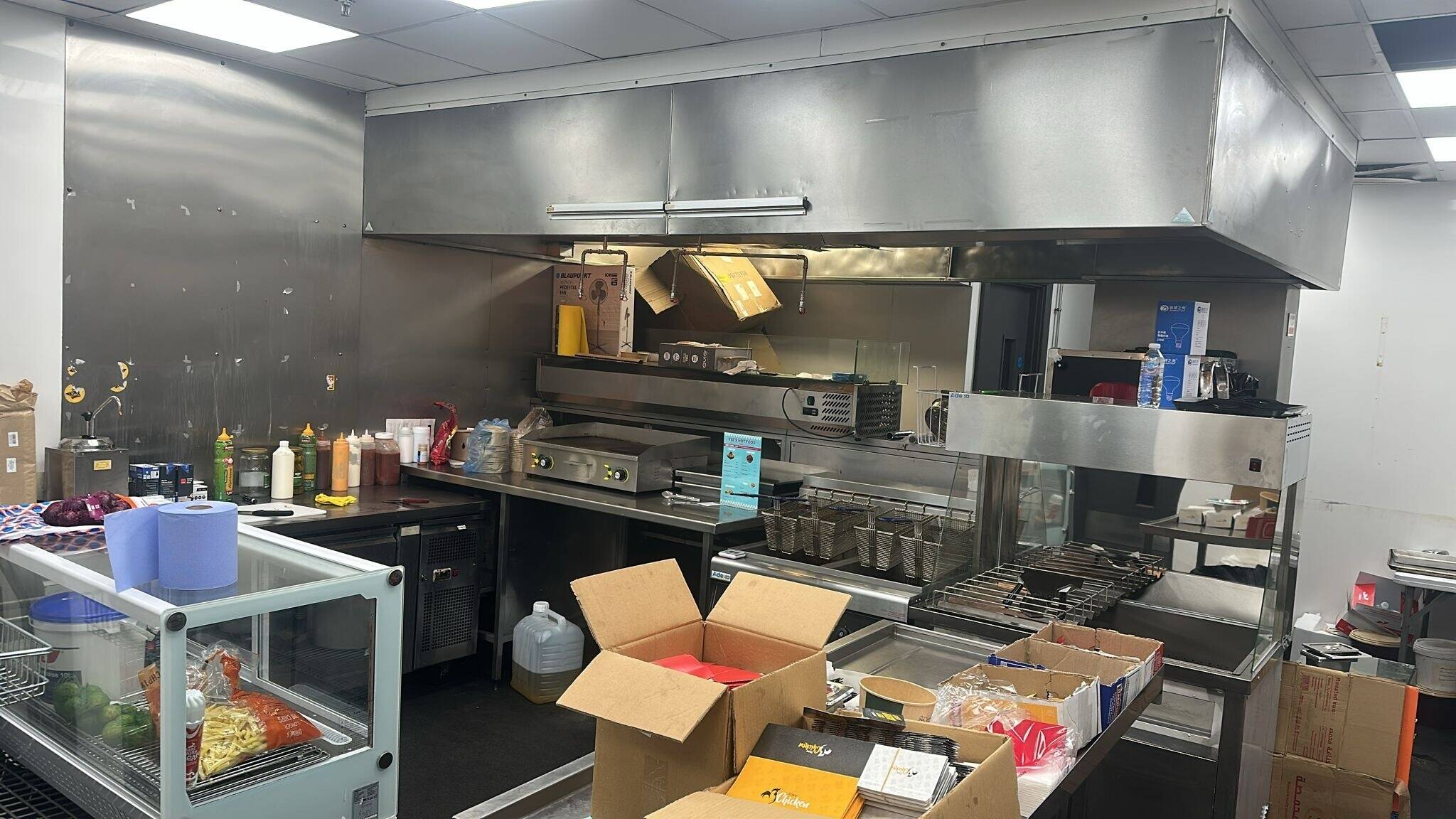 Fully Equipped Arcade & Food Place for Sale
