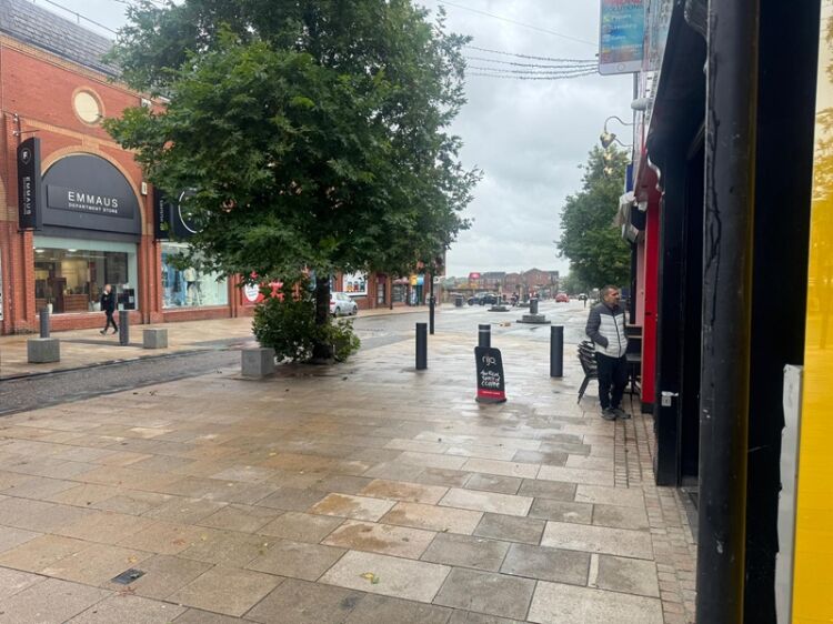 Fully Fitted Takeaway in Preston City Centre – Ready to Rebrand & Trade Photo 10