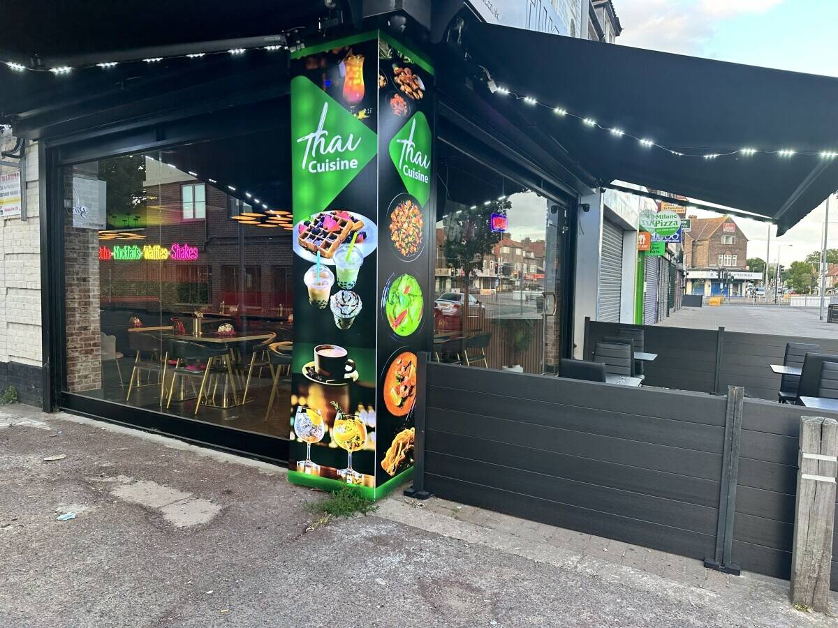 Fully Equipped Thai Restaurant & Takeaway – Excellent Business Opportunity in Dagenham, RM8 Photo 10