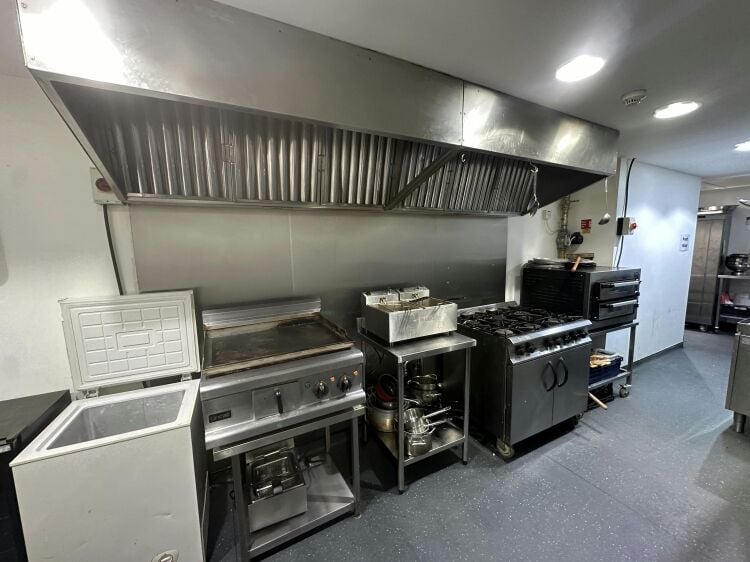 Multi Purpose Licensed Leisure Premises in Paisley. Suited to cafe, soft play, restaurant and more