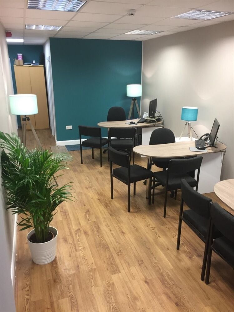 JOINERY SPECIALIST WITH ON-SITE WORKSHOP