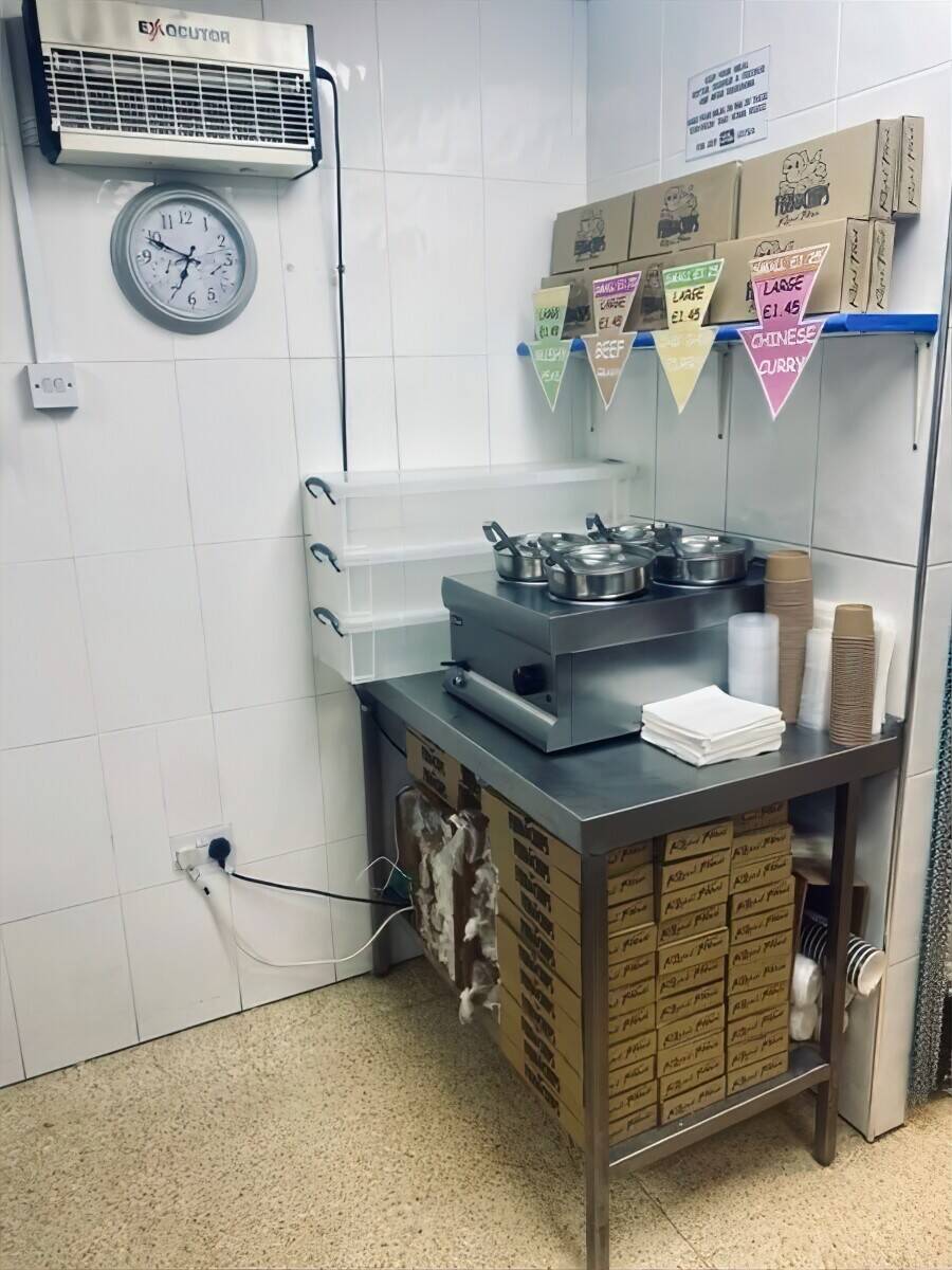 Very Well-Known, Traditional, Thriving Fish & Chip Shop Photo 10
