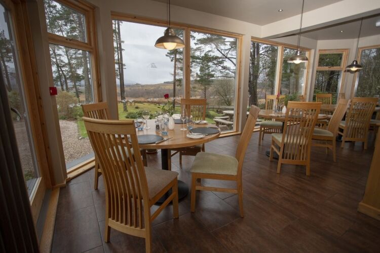 Old Pines Hotel & Restaurant, Spean Bridge Photo 10
