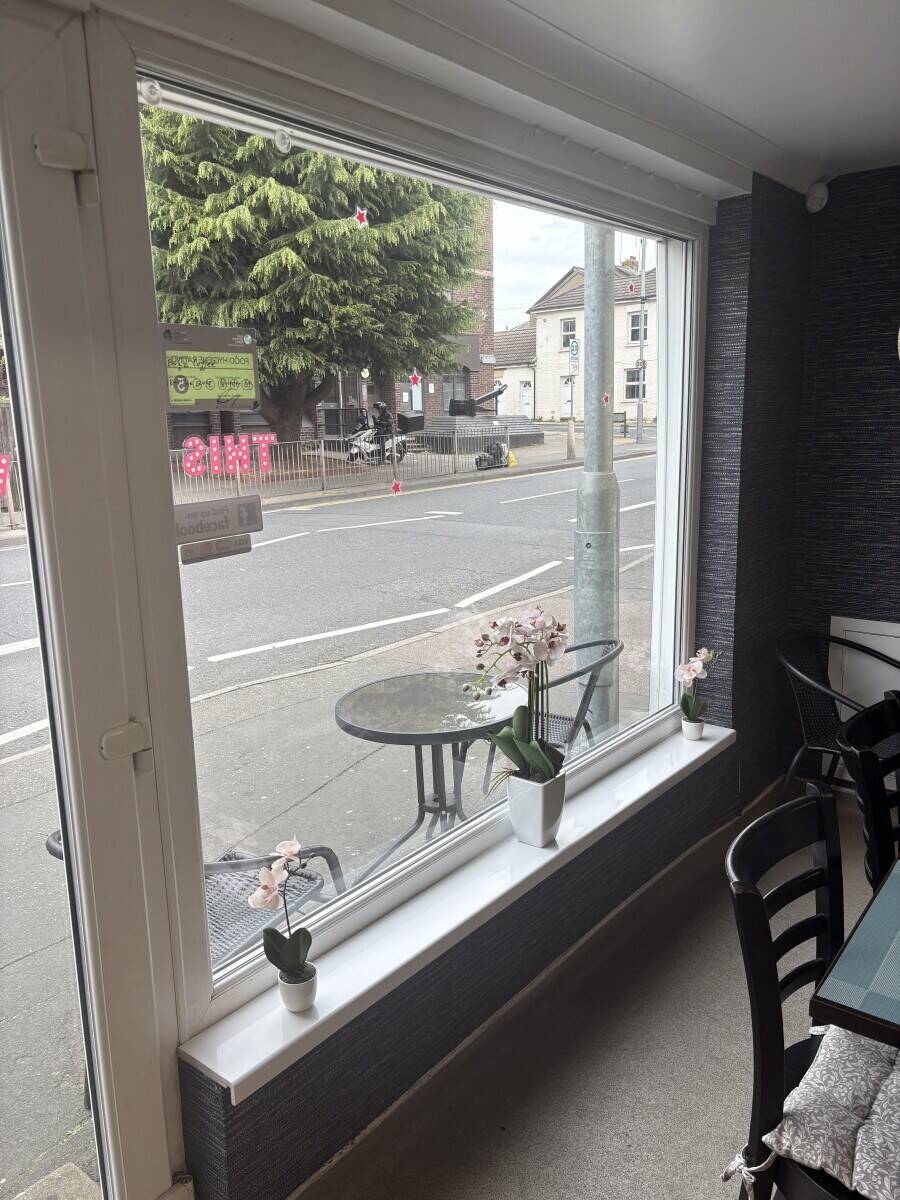 Coffee shop